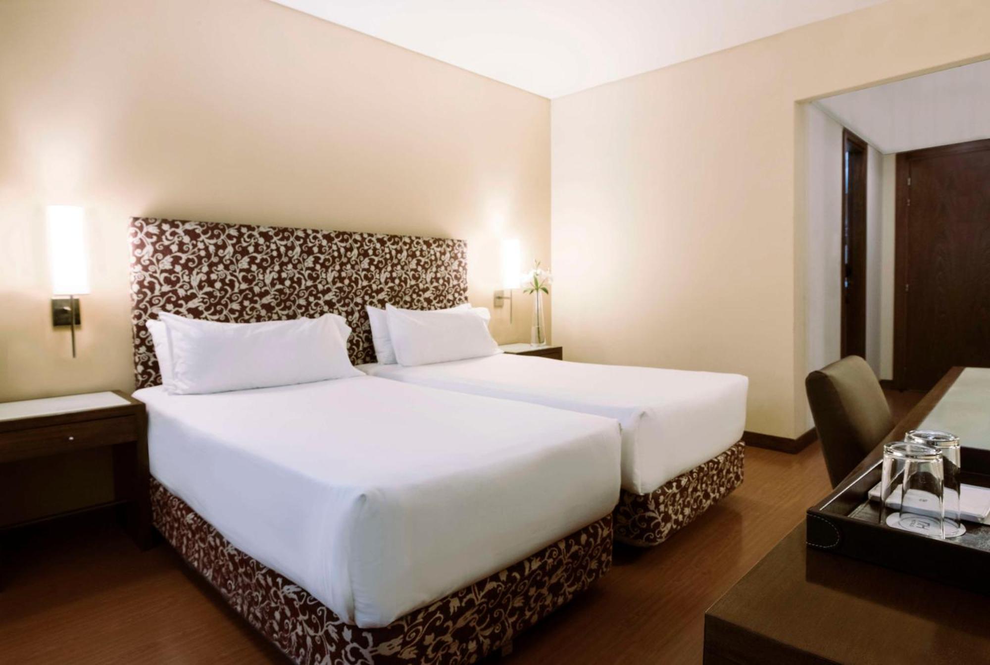 Nh Mendoza Cordillera Hotell Eksteriør bilde