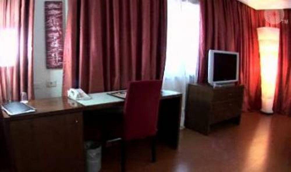 Nh Mendoza Cordillera Hotell Eksteriør bilde